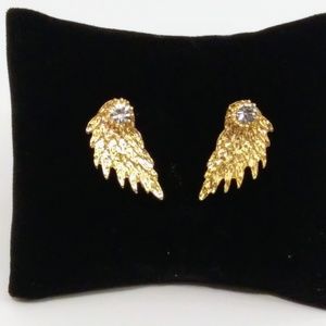 Gold Color Fashion Earrings NWT